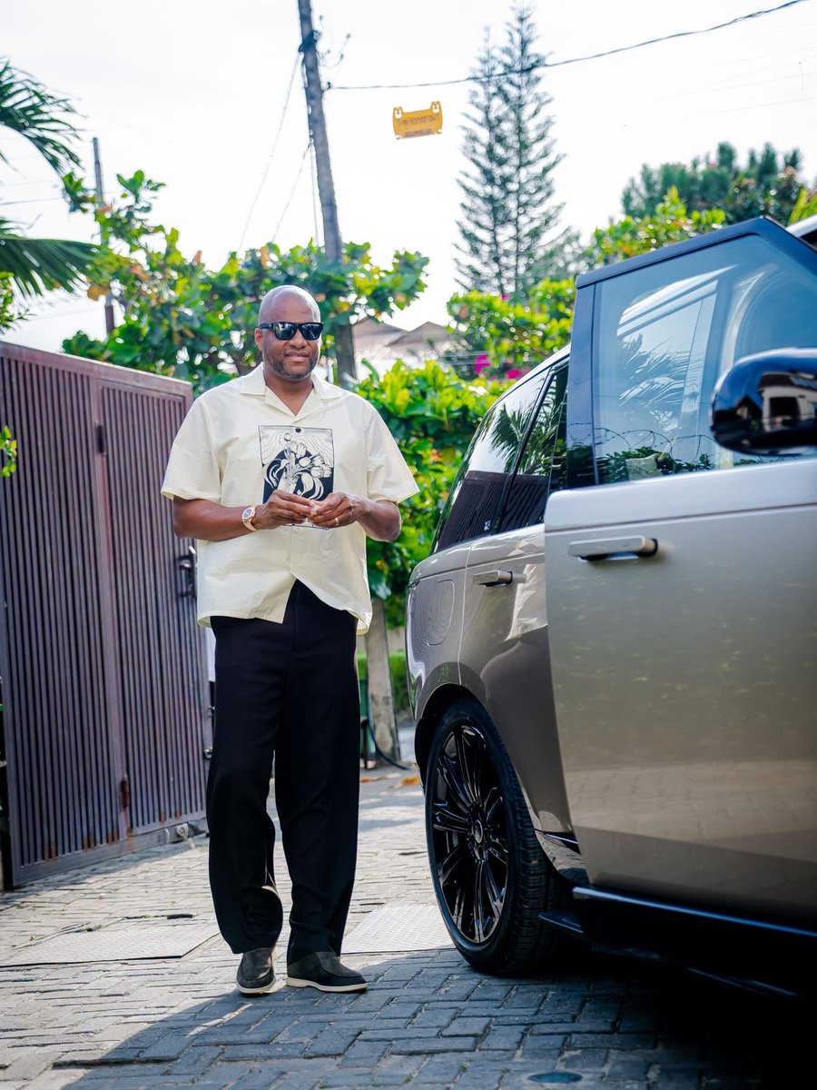 ChimaAnyaso's tweet photo. UNDISPUTED! 💪🏾🔥

Always happy. Always ready. Always prepared to serve!

OFUJI is not just coming with promises; he is coming with capacity, experience, compassion, and an unwavering commitment to the people of Bende.

The movement is growing. The people are speaking. The time has come!

OFUJI — THE MAN FOR BENDE FEDERAL HOUSE OF REPRESENTATIVES 2027! ✊🏾🚀

BENDE, OUR FUTURE IS NOW!
