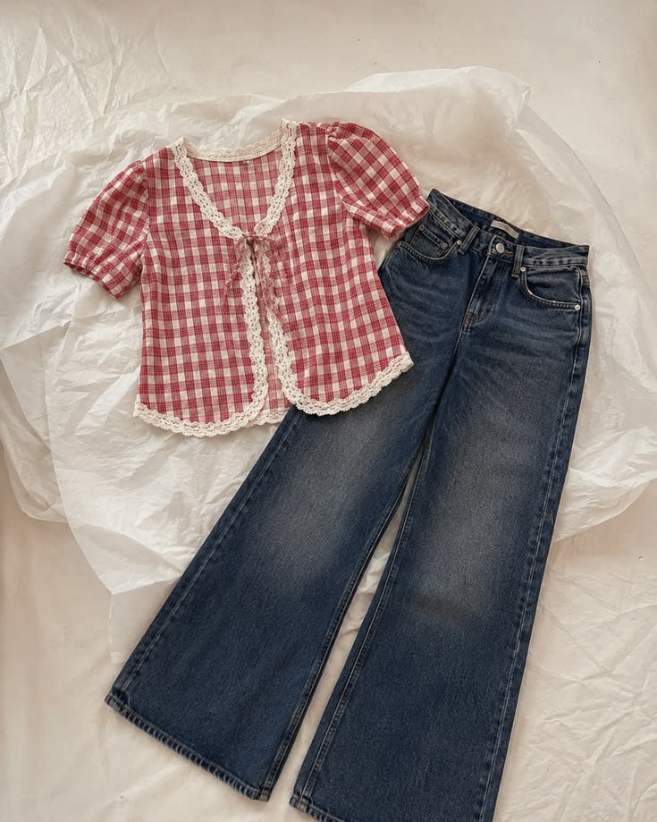 spillbydya's tweet photo. FIX WAJIB PAKE OOTD INI buat jalan/piknik!! 😭 manis pol berasa jadi karakter drakor 💖

👗Baju : https://t.co/r75lwkwwc4
👖Jeans : https://t.co/3qzw49Sd86

#SpillFashion #ShopeeHaul #RacunShopee #OOTDShopeehul https://t.co/w5QuvQ0iti