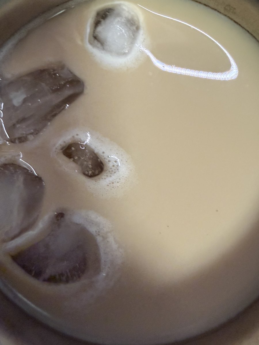 hukaehama2's tweet photo. おれのカフェオレ https://t.co/Ca0a8aYmVp