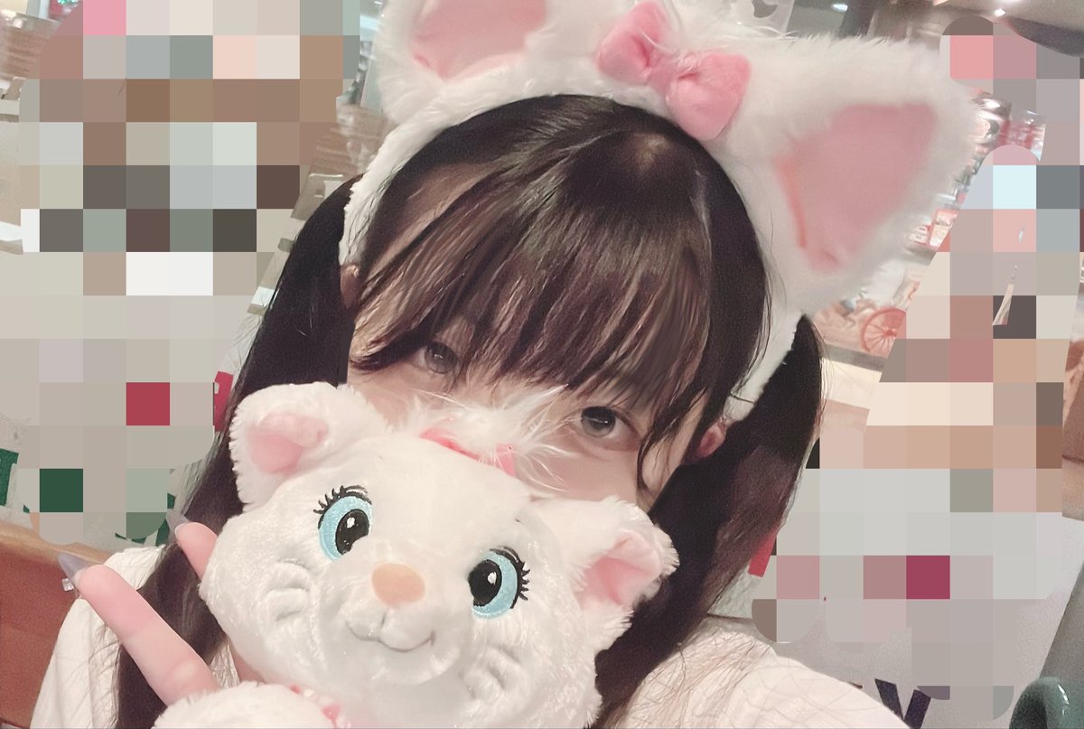 asu_cosaka's tweet photo. ディズニー行ってきた❣️ https://t.co/UDO9zYCDMJ