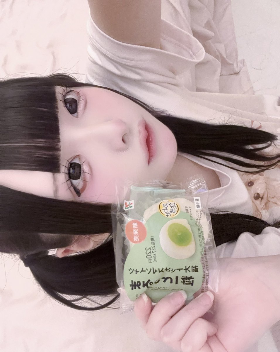 ___RXXX_o0's tweet photo. セブンのこれおいしー♩ https://t.co/9b9WVPDXT0