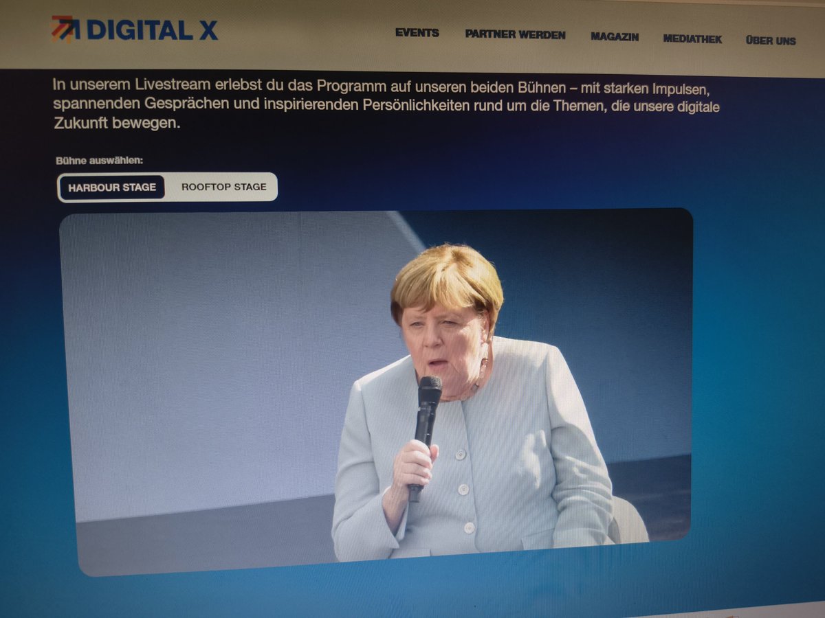 Colocationbox's tweet photo. @marcfriedrich Schrecklich was Sie heute in Köln von sich gibt 😂 KI soll reguliert werden.... https://t.co/xTp6PbEo1j
