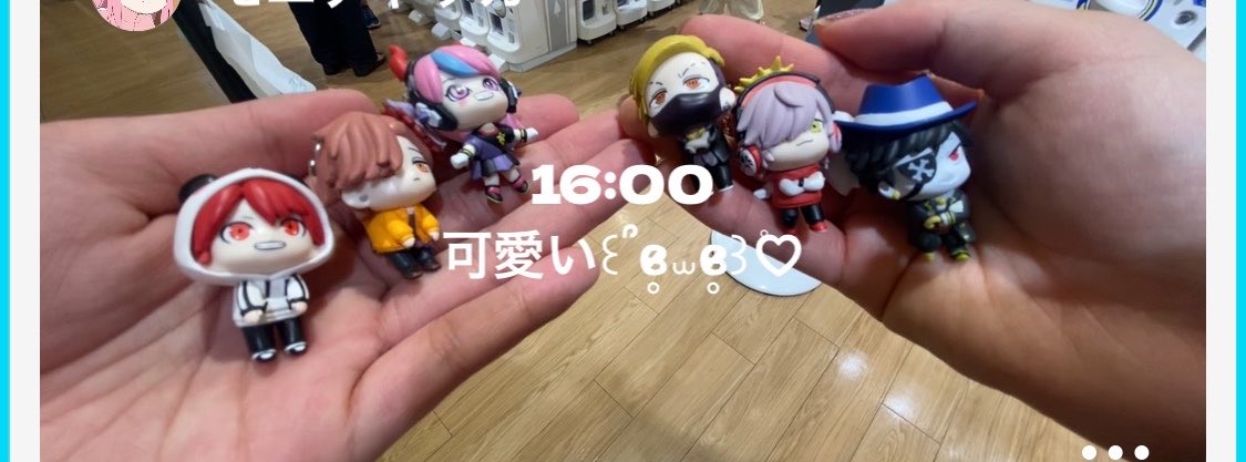 m4qle_'s tweet photo. CRのガチャガチャ友達と回した✨️
みんな可愛すぎる(՞っ ̫ _՞)♡ https://t.co/ZBCDIHMXx5