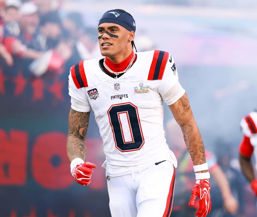 Savageboston's tweet photo. BANG!!!!! 

The New England Patriots and star cornerback Christian Gonzalez agreed to terms on a record-setting four-year, $135 million extension.

NEVER A DOUBT!!!! https://t.co/EAg6L2vMtZ
