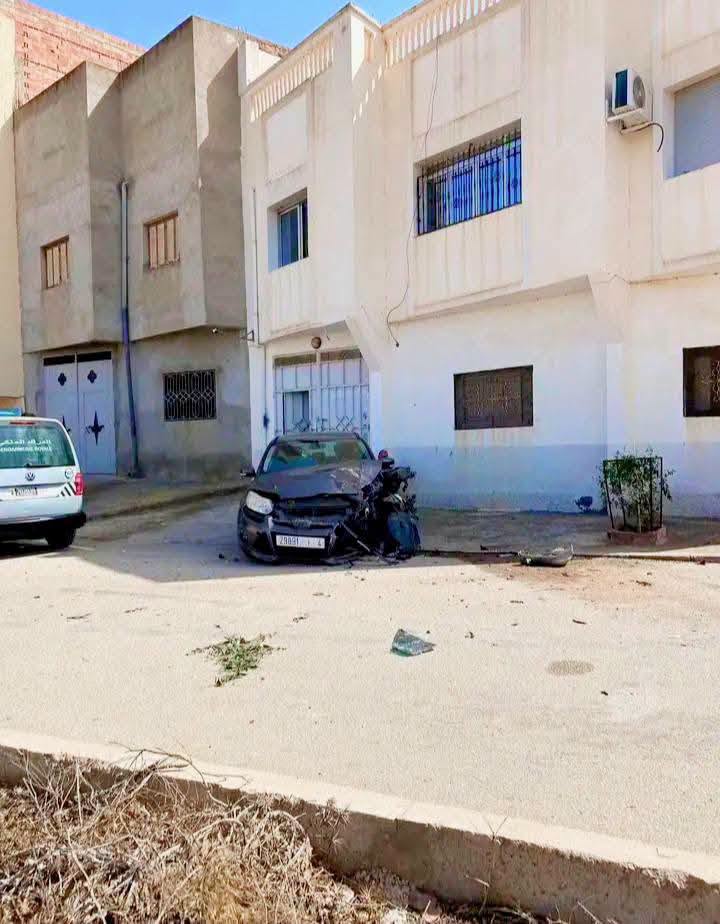 alwachma's tweet photo. تفاصيل المواجهة الأمنية التي هزت مدينة #إمزورن
شهد الحي الرابع بمدينة إمزورن، يوم الاثنين 7 شتنبر 2026، تدخلا أمنيا انتهى بتبادل لإطلاق النار بين عناصر الأمن ومشتبه فيهم مبحوث عنهم في قضايا مرتبطة بالاتجار في المخدرات. https://t.co/AQqHmd2q9N