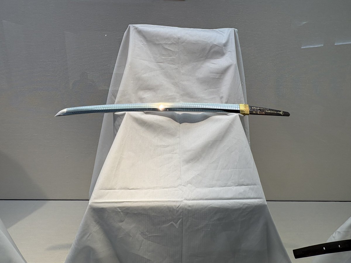 AbovetheFox's tweet photo. ちょっとお刀さまを見に行って来たんですが、常設展に突然モノノ怪の退魔の剣みたいなのあってテンション爆上がり↑↑ https://t.co/PgwInmsupx