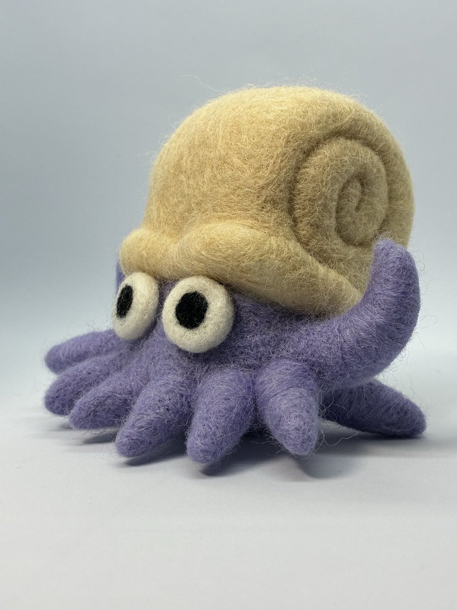 kokemura0619's tweet photo. 羊毛フェルトで色違いオムナイトを作りました！

オムナイトはかわいい！風波でも出てきてくれると嬉しいなー。

#羊毛フェルト
#ポケモン
#オムナイト https://t.co/TelKqoSmuL