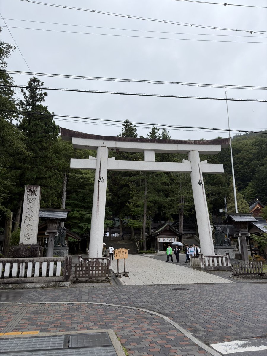 pppan_pan333's tweet photo. 長野1日目✨️
麺の日(そば、信州ラーメンw)

今日は、何とかなったけど…
明日…雨が心配過ぎる🥹

選手達も、長野入りできたのかな？
無事に開催できますように🙏✨️ https://t.co/PHPWuH3rDx