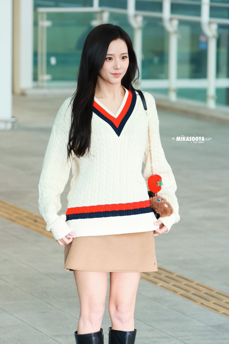 Chuchu103_'s tweet photo. 26908ICN🛫#JISOO #지수 https://t.co/DrDOA9t5XP