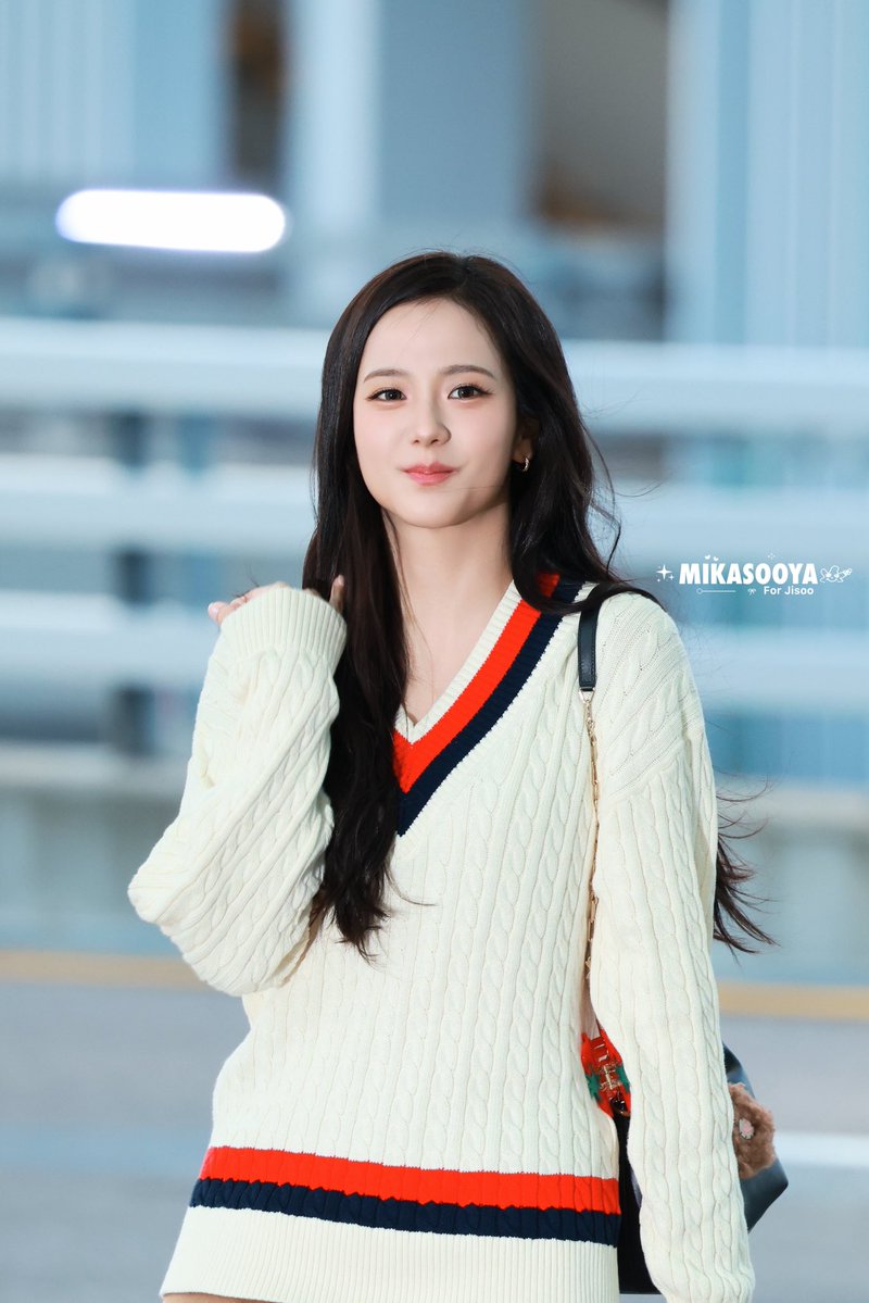 Chuchu103_'s tweet photo. 26908ICN🛫#JISOO #지수 https://t.co/DrDOA9t5XP