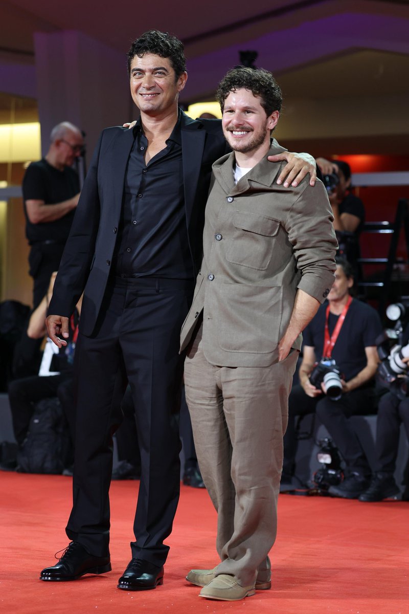 RaiCinema's tweet photo. #IFigliDellaScimmia: Da una fiaba al red carpet di #Venezia83, certe emozioni non smettono mai di parlare dritto al cuore. https://t.co/E0na2QZH5W