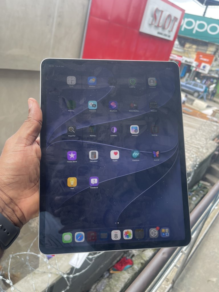 elitecomtech1's tweet photo. _iPad Pro || 2022 || 8gb RAM || 256gb storage || M2 || 12.9 inches || WiFi Only ||_

🔥800k🔥

@RayoKasali @JohnShegun https://t.co/wKQgnIZugE