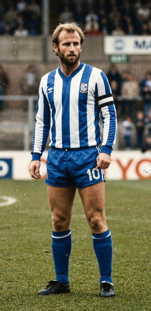 TheOwlsTurkey's tweet photo. Bugün  bazı sporcularımız 1980 lerde 
Nasıl görünürdü yaptık 
Sizce tarzları nasıl https://t.co/StQMV25zej