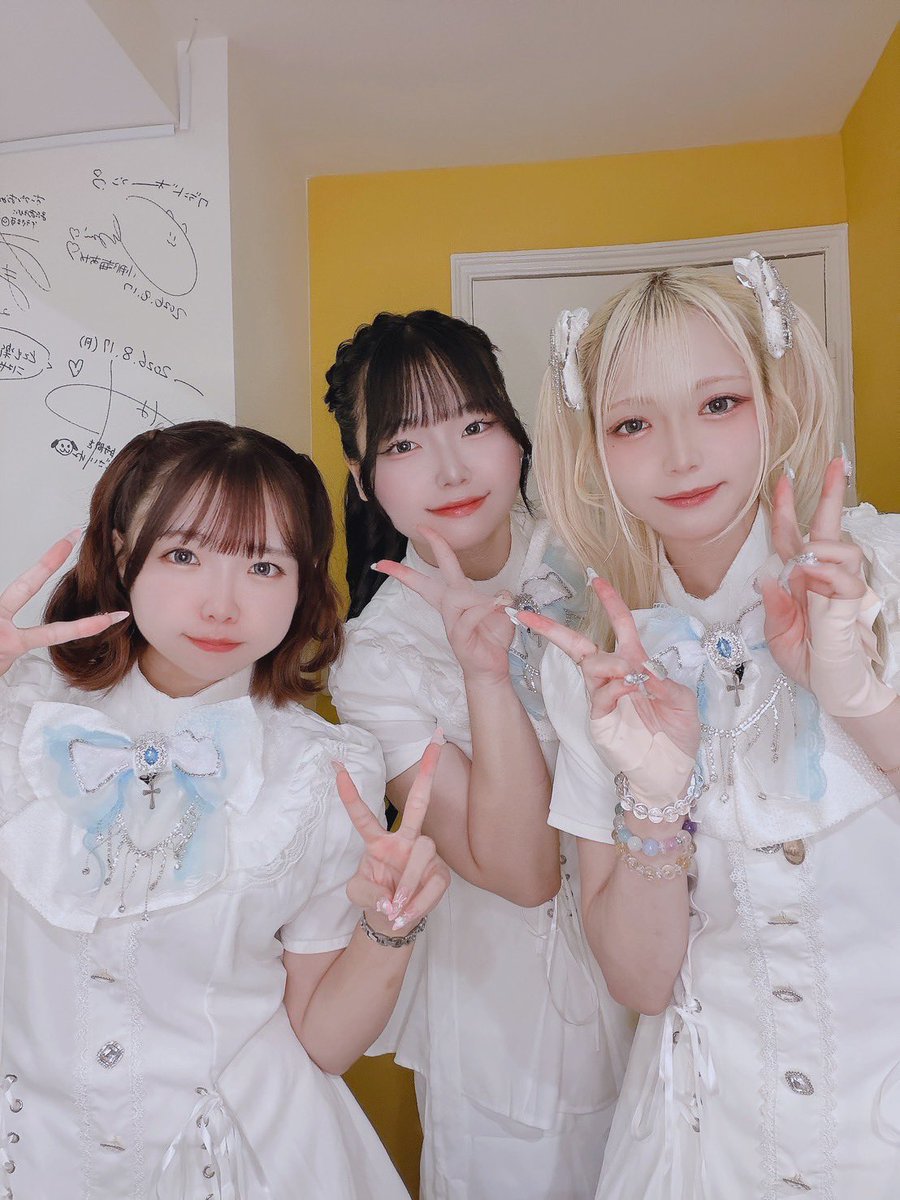zerostage_'s tweet photo. 9月８日　本日の出勤キャス��🩵

のどか　@03lrje 19:00〜

りり　@RIRIIII0l 19:00〜

りあ　@hoshinomiyano 19:30〜

ご来店お待ちしております✨

#コンカフェ　#歌舞伎町　#コンカフェ営業 https://t.co/AAOqd3IL0j