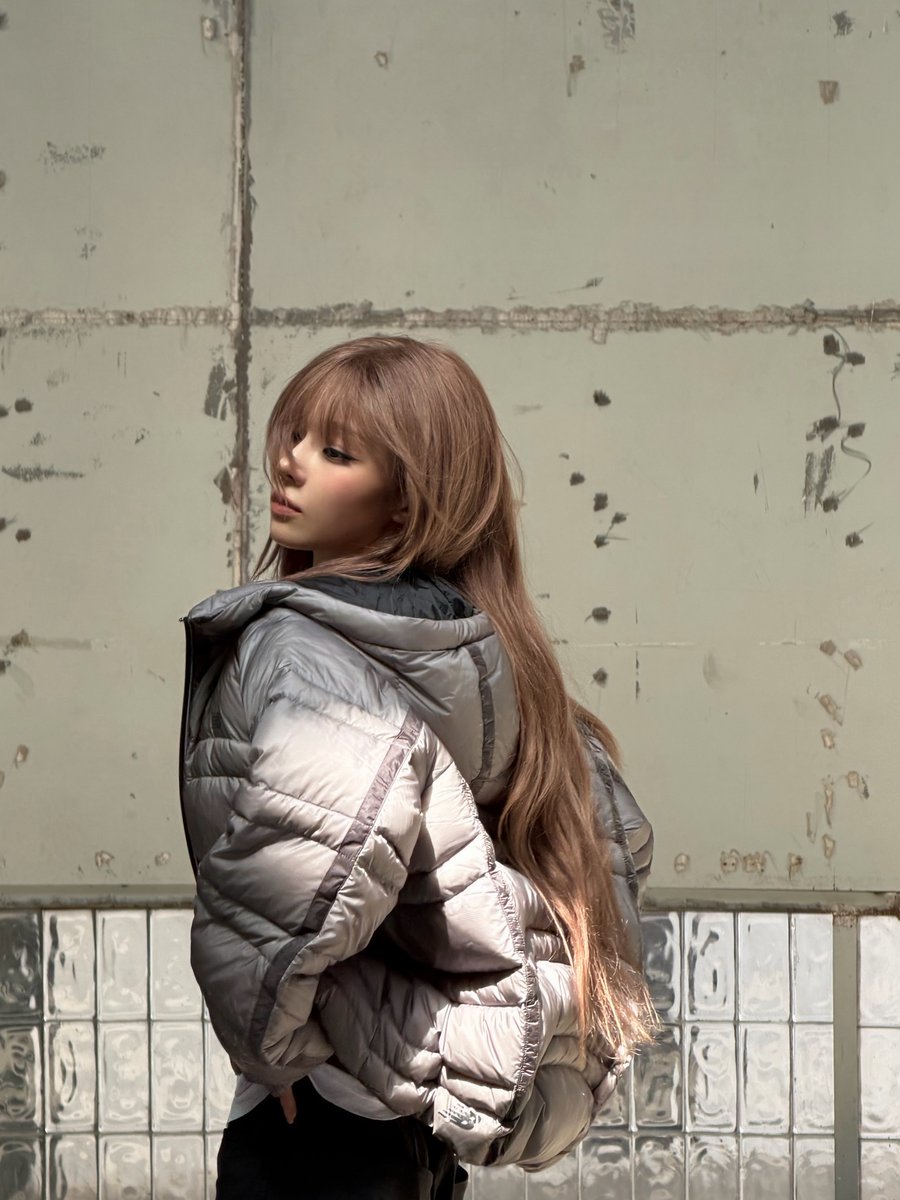 aespapic's tweet photo. #WINTER imwinter instagram update https://t.co/Wau7KuFKHT