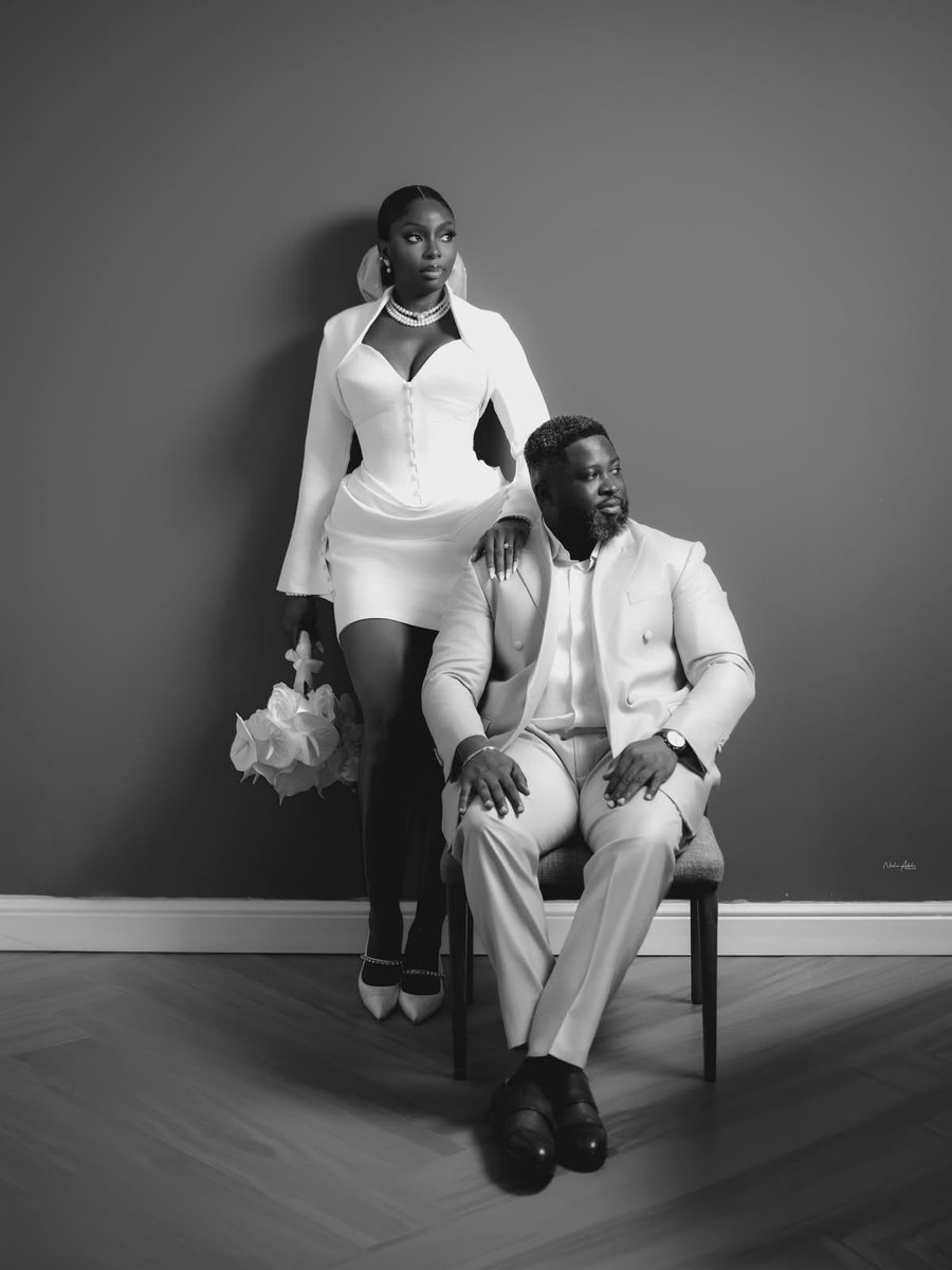 AweniOnibata's tweet photo. Civil wedding🤭 https://t.co/PQCR5wtaHN