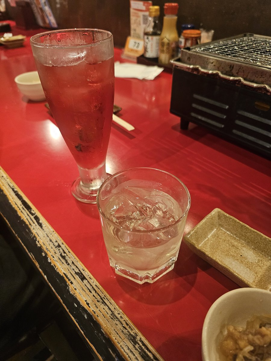 kobun3169's tweet photo. 今からサシ飲みw https://t.co/CorgJyt3bJ