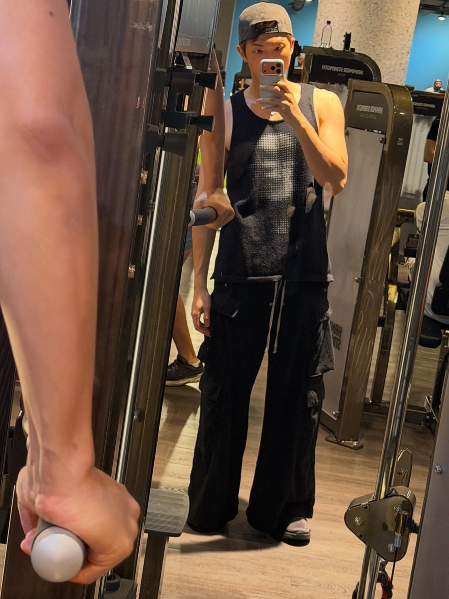 dalbit_bangtan's tweet photo. 📸 INSTAGRAM

RM post:
🙇🏻 https://t.co/EMo3FAT3vZ