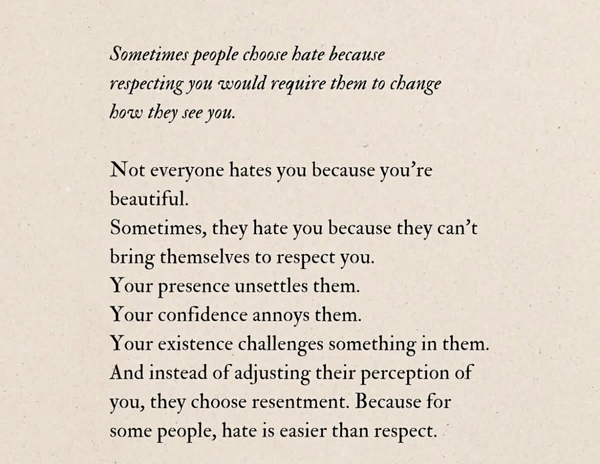 sarahlmull82's tweet photo. #PureSouls are often taken 4 granted used & ABUSED
The Loyalty is #Real
The Sacrifice & Patience is endless
There comes a moment when U no longer enable laziness followed with Bad Habits U cleanse your environment knowin #RealLove exists #NoSecrets just GENUINE #Connection❤️ https://t.co/V98zNAql5m