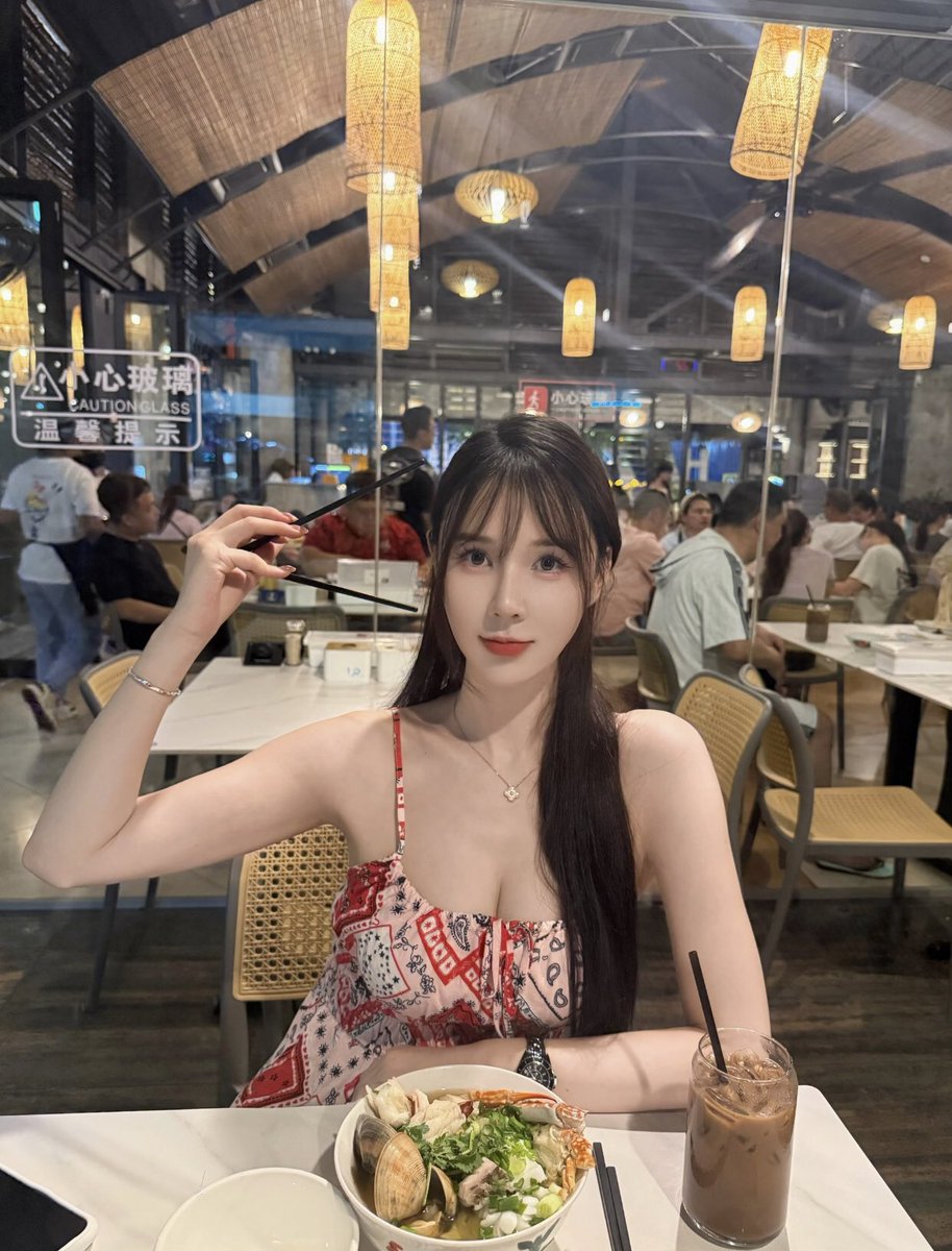 anan2623's tweet photo. 看着很有食欲，有没有想吃的我请你🥰
   v：anan26233 https://t.co/TItR0dvZpx