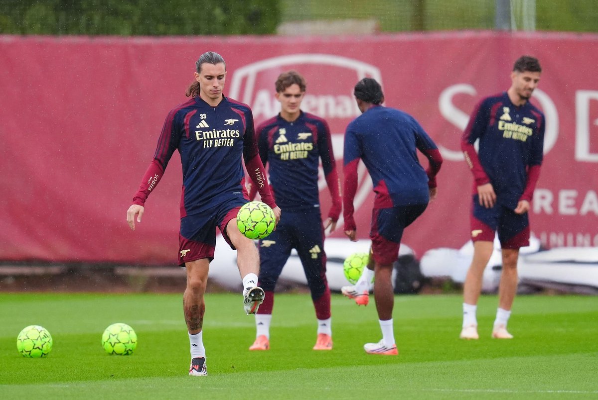 CalafioriFiles's tweet photo. Richy during today's training sesh [📸 : John Walton, John Sibley] #Calafiori #Arsena https://t.co/Q1ncYg83OC