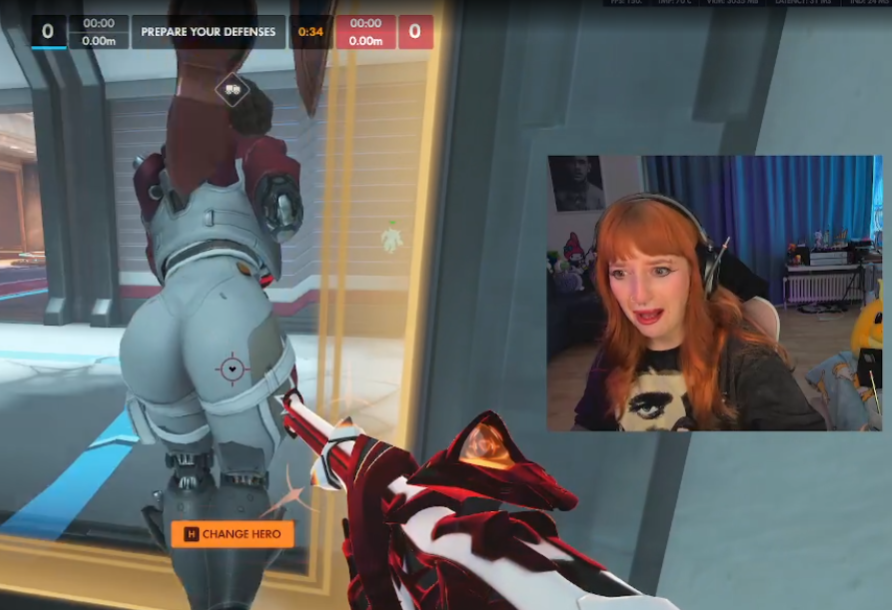 MeeshVS's tweet photo. I <3 Overwatch https://t.co/p3NqFhDpMr