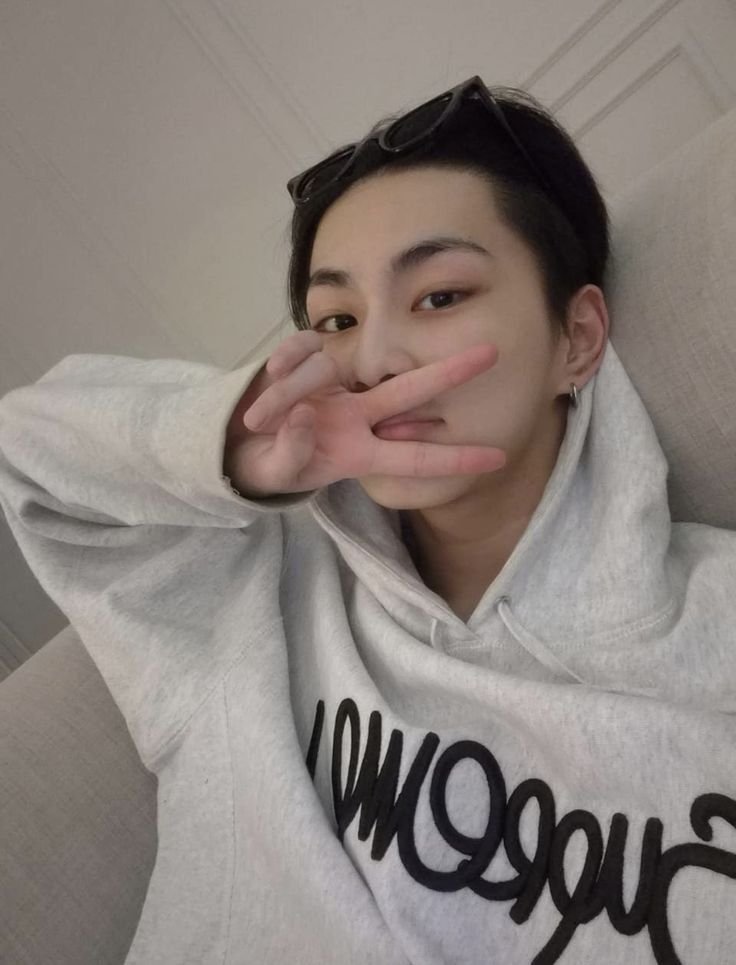 aeriminho's tweet photo. eu e meu amor 

#JUNGWON #선우 #EngeneSelcaDay #ENSD #ENHYPEN @ENHYPEN @ENHYPEN_memberr https://t.co/t9YWJIaTX1