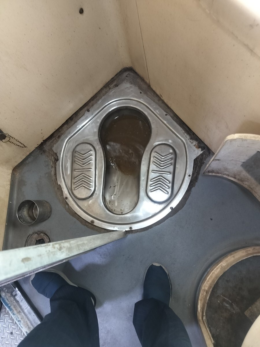 JigneshCha27925's tweet photo. @RailMadad Train 16734. It seems no maintenance/checking done at Okha. Toilet #1 is chocked and locked since train start. Is there any checking done at Okha? PNR:8353295544 https://t.co/JGRk34Ok45