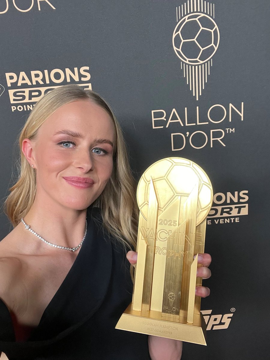 onzeelles's tweet photo. 🚨🌕 Voici les 5 nommées pour le Trophée Yachine 2026

Une récompense décernée à la meilleure gardienne de la saison, qui succédera à Hannah Hampton ? 👀

#BallonDor https://t.co/WKWZz9M4Ag