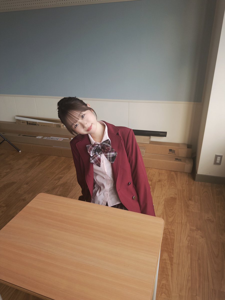 nene_tokita's tweet photo. 中学もあっという間だったけど、高校はもっと一瞬に感じるな https://t.co/eAEOe7d9W8