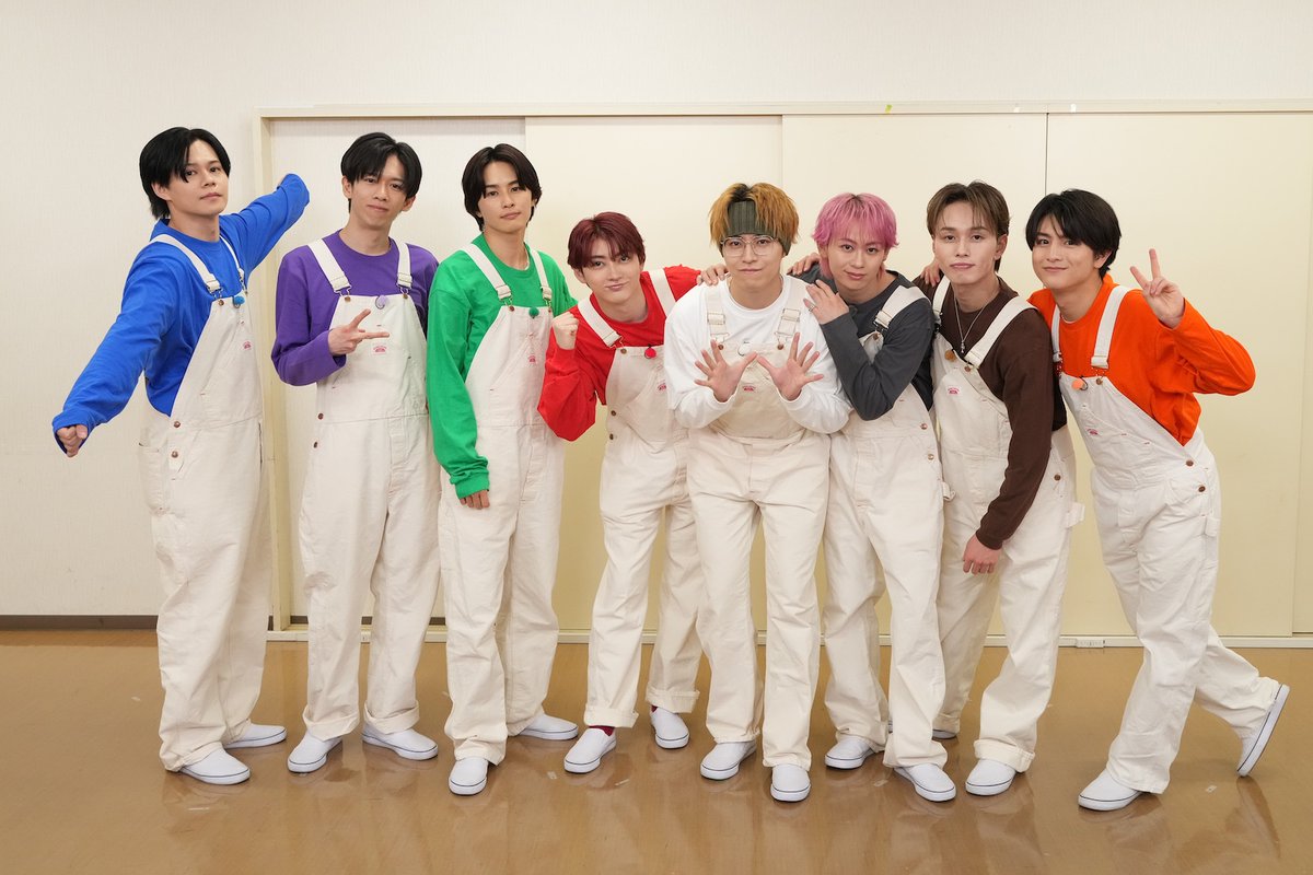 fujitoretari's tweet photo. 超特急の撮れ高足りてますか？
今夜！9/8(火) 24:45
フジテレビ（関東ローカル）放送
「タカシのファンタジーツッコミ引き出し選手権」後編
ボケまくり不思議なロケ模様をお見逃しなく！
https://t.co/UyYmqdc6jQ
#超特急トレタリ #超特急
※ スポーツ中継延長の際、放送時間繰り下げの場合有 https://t.co/hb8YmEZMBh