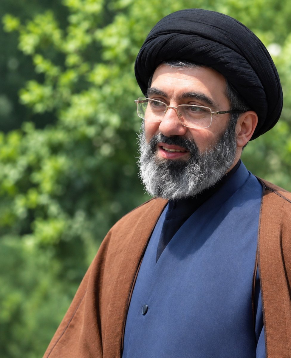 Sara_nikdell's tweet photo. علی‌الاصول خاص‌ترین و منحصر به فرد ترین شهریوریِ دنیا شمایی حضرت ماه:) https://t.co/ge6HVo3iNV