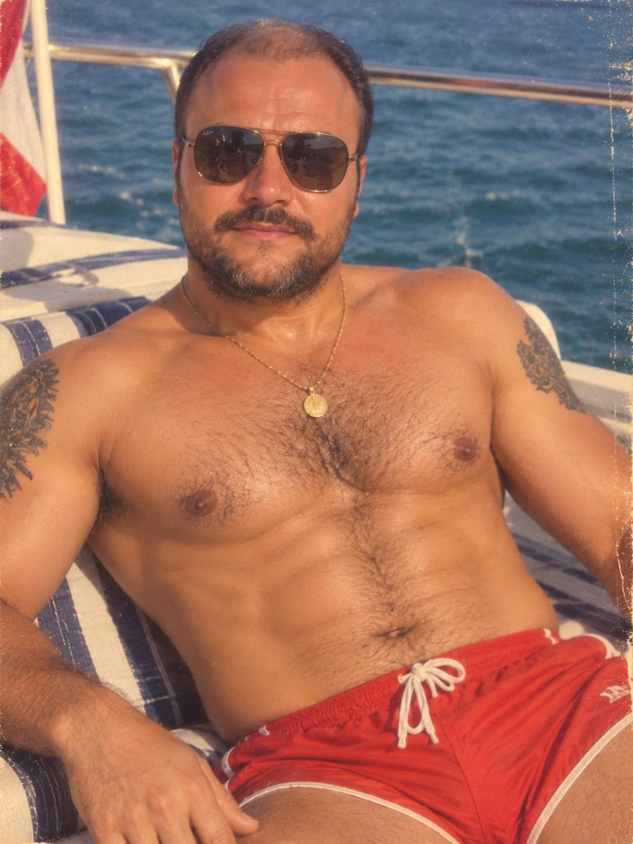 dramaliilker's tweet photo. @borsaninizinden cok bi fark yok baklavalar kayboldu sadece yıllar içinde :) https://t.co/w5iAQvB3HK
