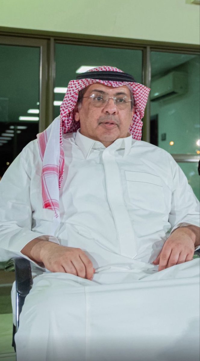 khdier3500's tweet photo. يجري لاعب نادي #الجبلين الكابتن فهد الحربي الأسبوع المقبل عملية جراحية للرباط الصليبي الذي تأكدت إصابته به.
ماتشوف شر يا كابتن وترجع أقوى بإذن الله.
شكر أ.فايز المعجل @FayezAlmojel على تكفلك بمصاريف العملية بارك الله فيك، وألف سلامة لفهد.
#دوري_الأولى https://t.co/ZpubdTuNel