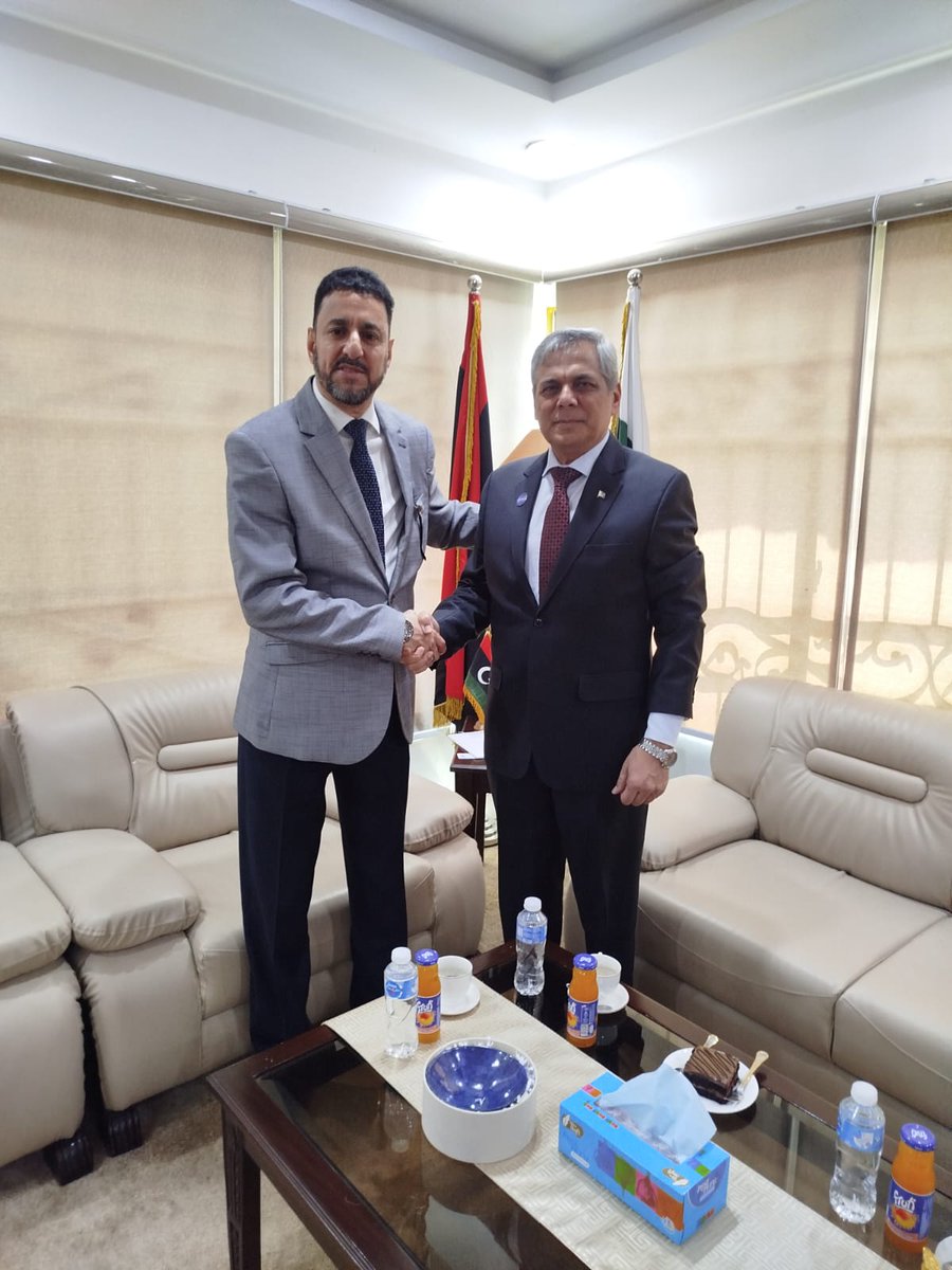 COMSATS_en's tweet photo. Executive Director #COMSATS, Ambassador @ZakariaNafees met Mr. Mohamed M. A. Benjama, Chargé d’Affaires, Embassy of Libya 🇱🇾 in Islamabad. ED briefed the Cd’A about COMSATS. ED highlighted the expertise available at COMSATS Network of Int'l S&T Centres of Excellence, how it benefits the member states and their people, and shared details of COMSATS' upcoming activities/events & offer of scholarships. Libyan Charge d’ Affaires, Mr. Benjama, took keen interest in COMSATS role in promoting S&T activities and knowledge. He assured full support for facilitating Libya's collaboration with COMSATS.
