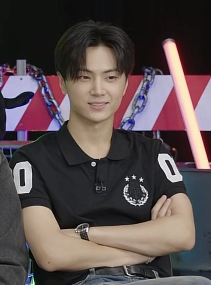 jayland_global's tweet photo. [TIKTOK LIVE] 260908

#JAY on today’s #ENHYPEN Special Tiktok Live!

🔗 https://t.co/janleLTFYG

#ジェイ #제이 #엔하이픈 #ENHYPEN_JAY #엔하이픈_제이 @ENHYPEN @ENHYPEN_members https://t.co/02NgxxzQRJ