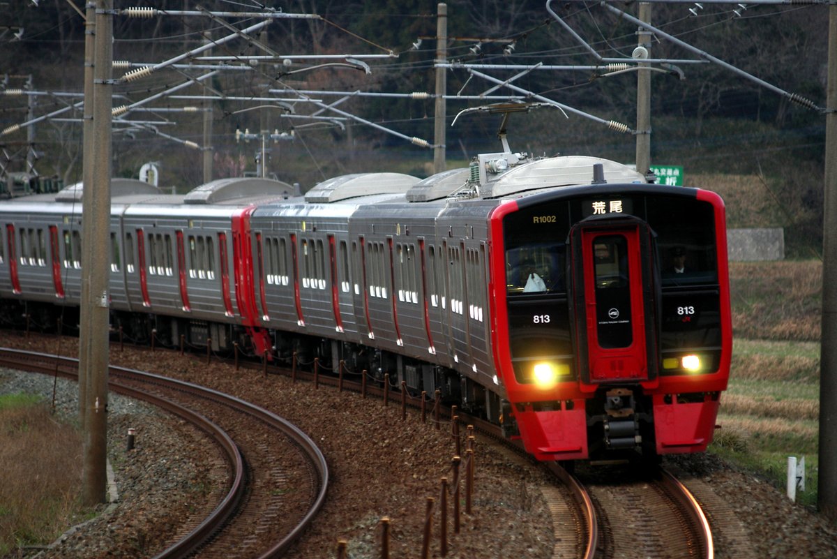 JRkyushuNews's tweet photo. ＼放生会へお出かけの方必見！🏮／

クレカ乗車で運賃が最大20%割引になるお得なキャンペーンを実施します！
チャージ不要のタッチ決済で、混雑を避けてスマートにお出かけしましょう！

📅9/12(土)〜18(金)
📍箱崎駅・吉塚駅乗降
💳運賃最大20%割引

ぜひご利用ください♪

▼詳細はこちらから
https://t.co/p0G02KJTzW