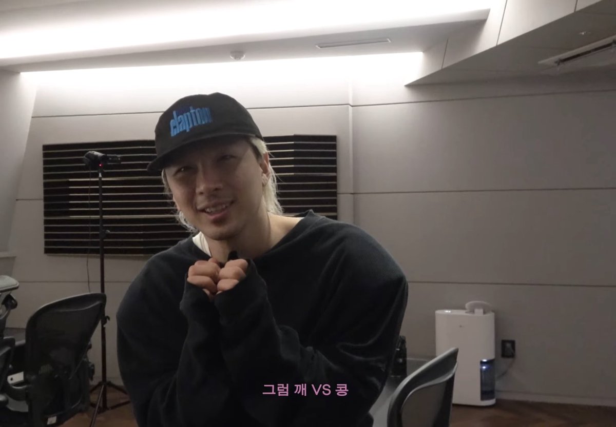 ybty0518's tweet photo. 손 꼬옥 https://t.co/ycBK8hKBTQ