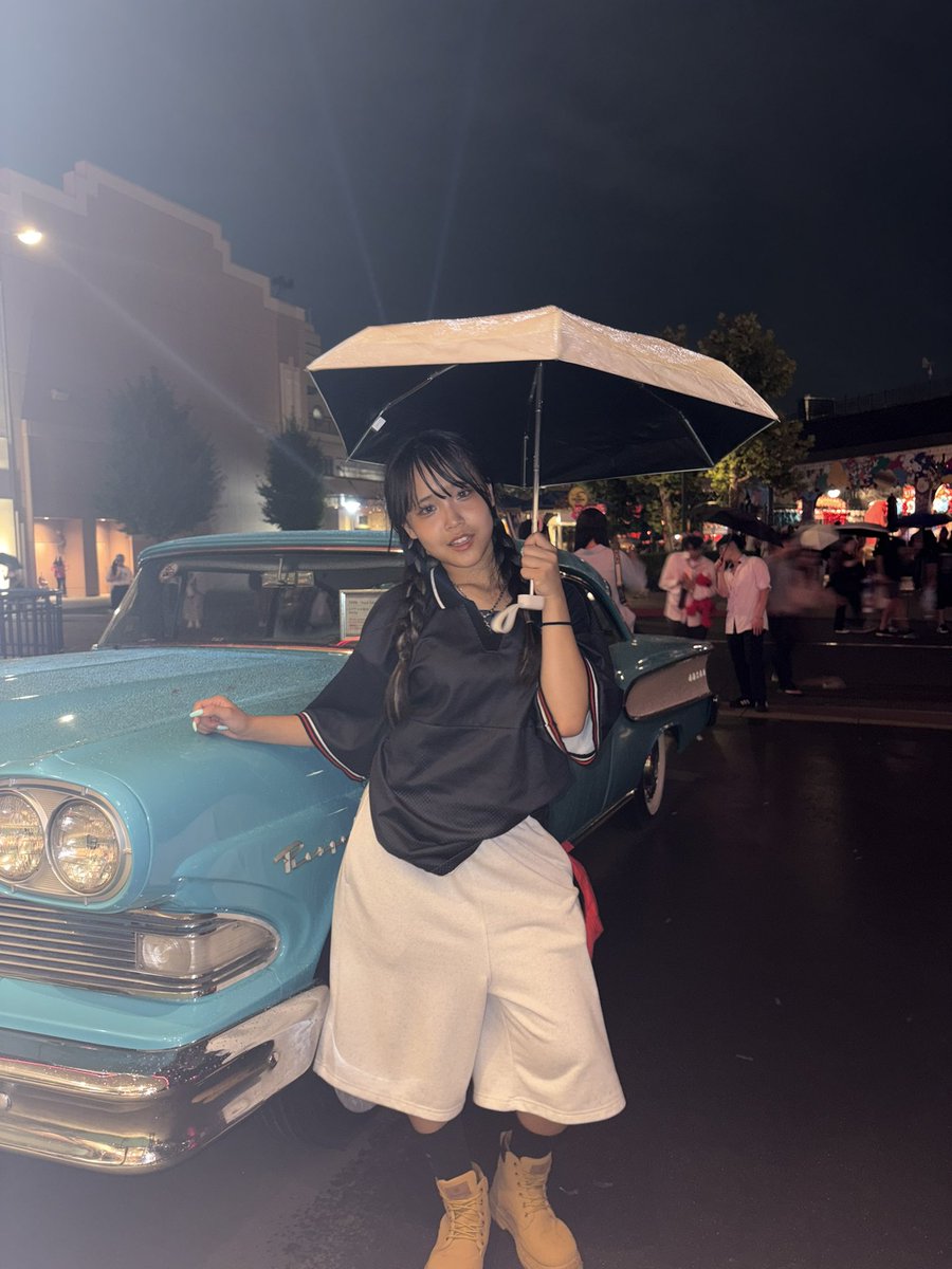 lana_milksummer's tweet photo. ユニバいってきたよーーーん♡♡
 #ミルクサマー #jc https://t.co/ZIHGhnT3Ae