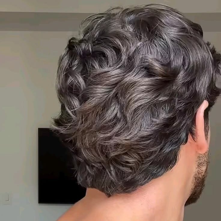 Boys2MenGuide's tweet photo. Signs of high testosterone:

1. Thick hair https://t.co/G8rQ8VNkqR