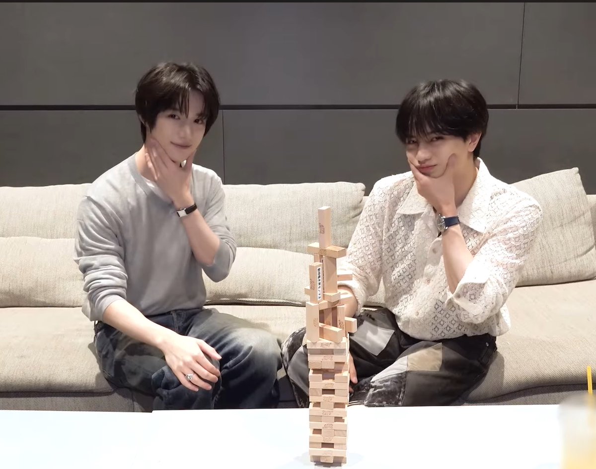 bmbmbg's tweet photo. 罰ゲームやのに一緒にやっちゃってるがな‼️イケメン2人の愛嬌見れてニッコニコですわ🎶🎶 https://t.co/S1SBGCRgme