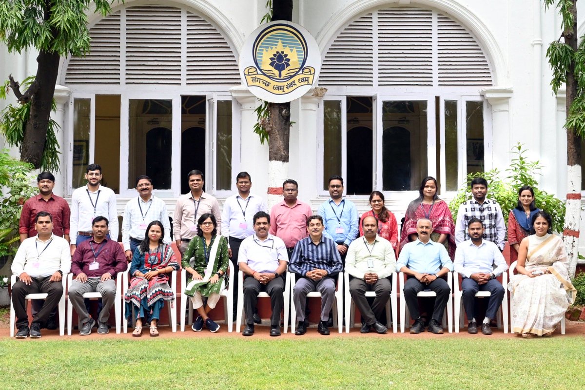 SDGOdisha's tweet photo. Officers of @PCDept_Odisha from districts are participating in the Management Development Programme on “SDGs and Good Governance” at @ASCIMEDIA. 

The programme strengthens policy and governance capacities, enabling SDG integration for inclusive, sustainable development. https://t.co/PZpEEfbw6K