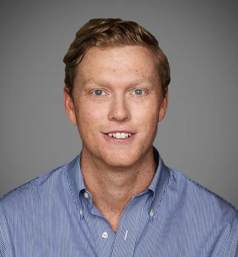 StockSavvyShay's tweet photo. $UBER President and COO Andrew Macdonald just bought 70,000 shares worth about $5.3M around $76.

Worth noting when one of the people closest to the business is putting that much personal capital to work. https://t.co/MiXzH5aBLY