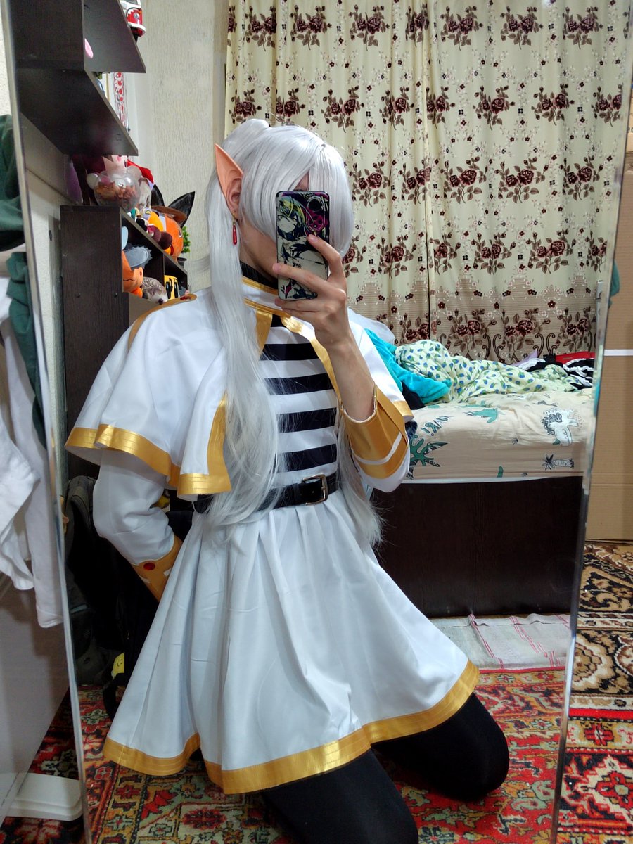 izalice_'s tweet photo. #Frieren cosplay didn't go as planned because I chose the wrong size 🐇
Aslo I have a bunny version in my private channel =⩊=
#Femboy #Cosplay https://t.co/hJYwCbP9yv