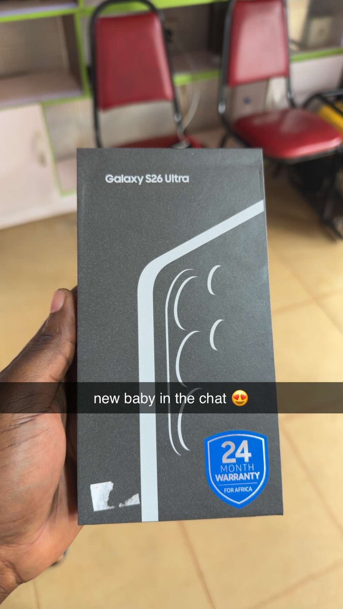 gucciboy61555's tweet photo. Just got myself a Samsung Galaxy S26 Ultra, prayed for times like this 🤲 https://t.co/XRg40bINcb