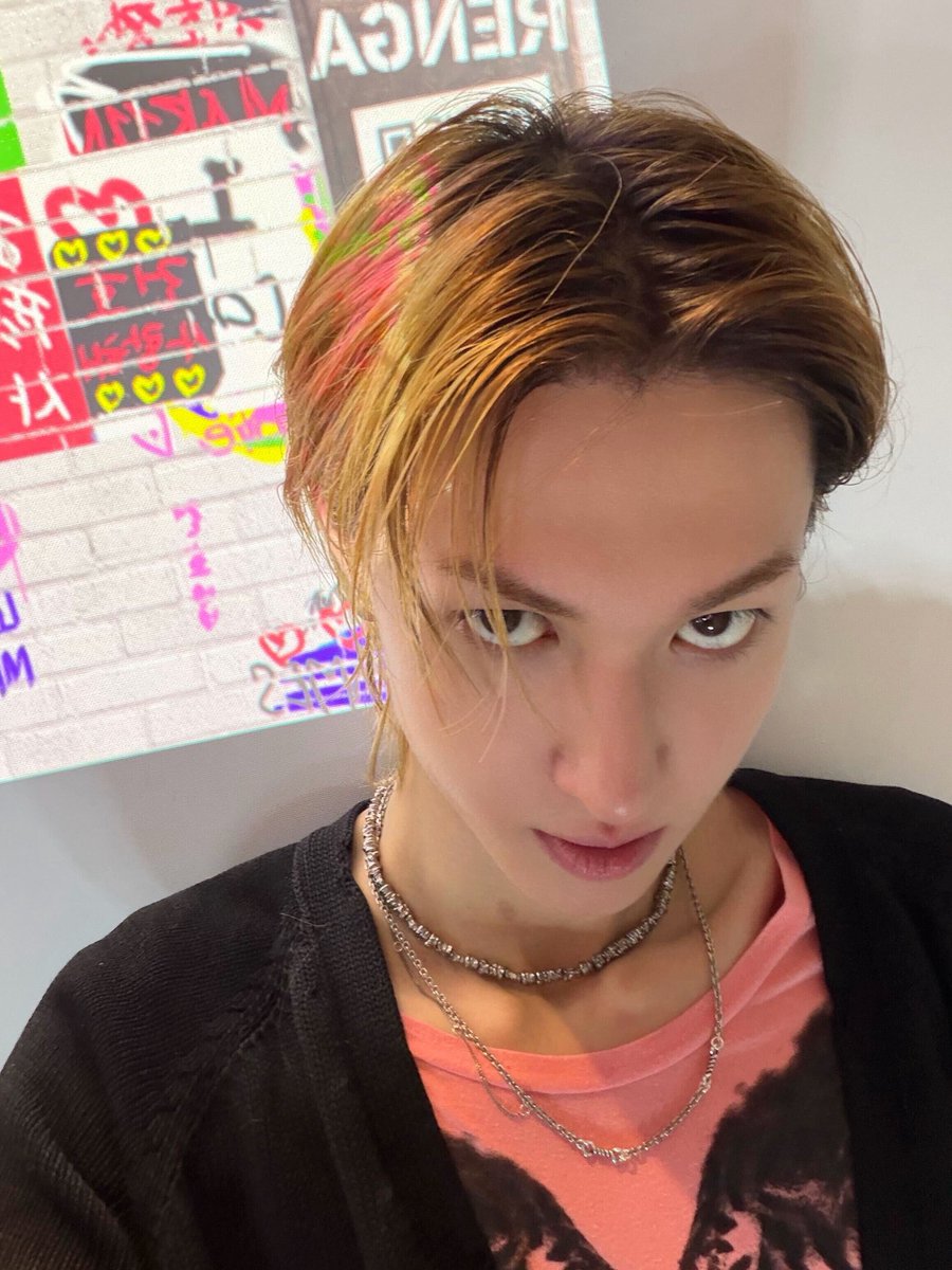 BigMartin_'s tweet photo. I love the facial expressions he makes✨✨(weverse 07/09/2026)
#MARTIN #cortis https://t.co/tSdi1xYW1f