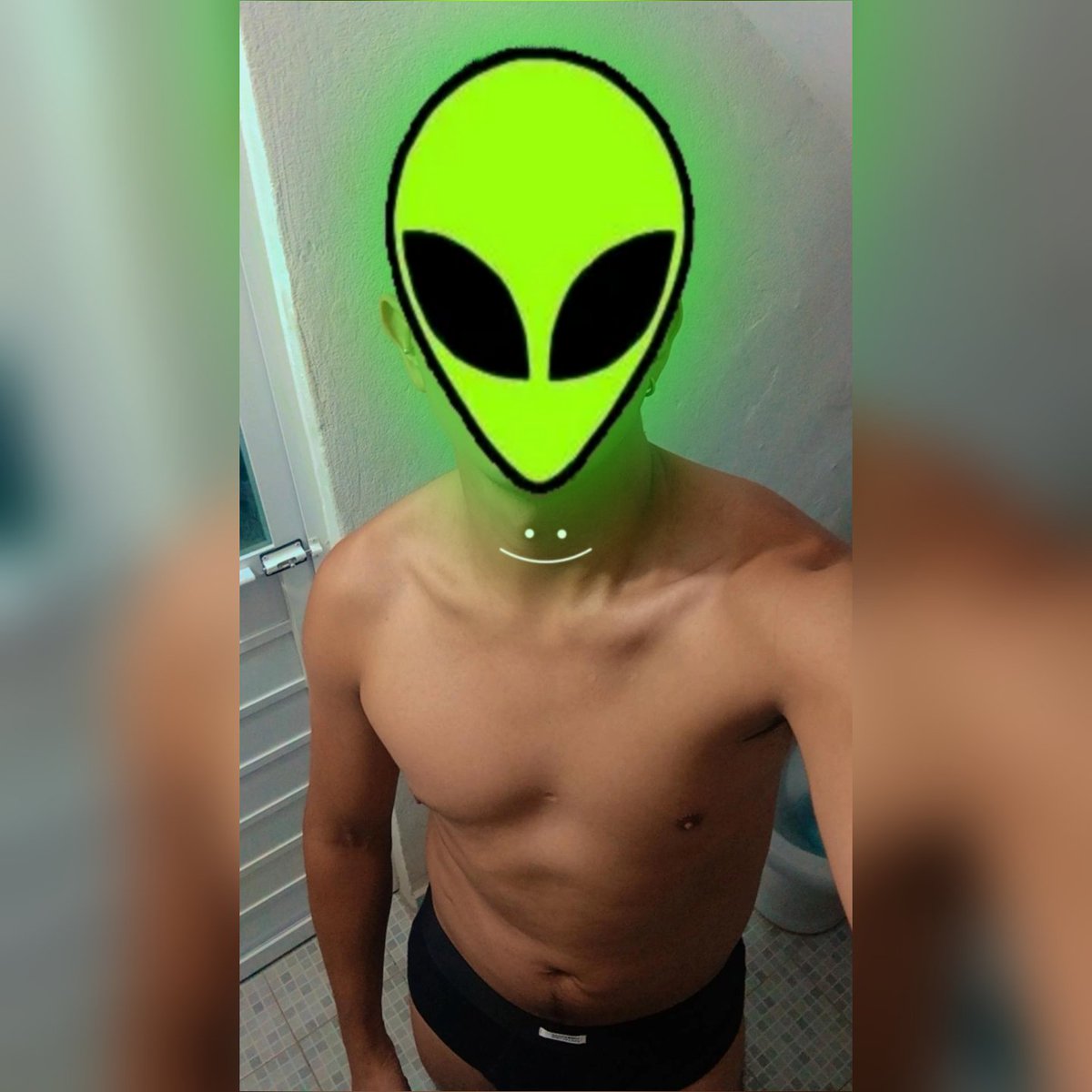 HunterVI8's tweet photo. #Neofit #fyp #alien #LGBT #man https://t.co/AWRzn6t9XX