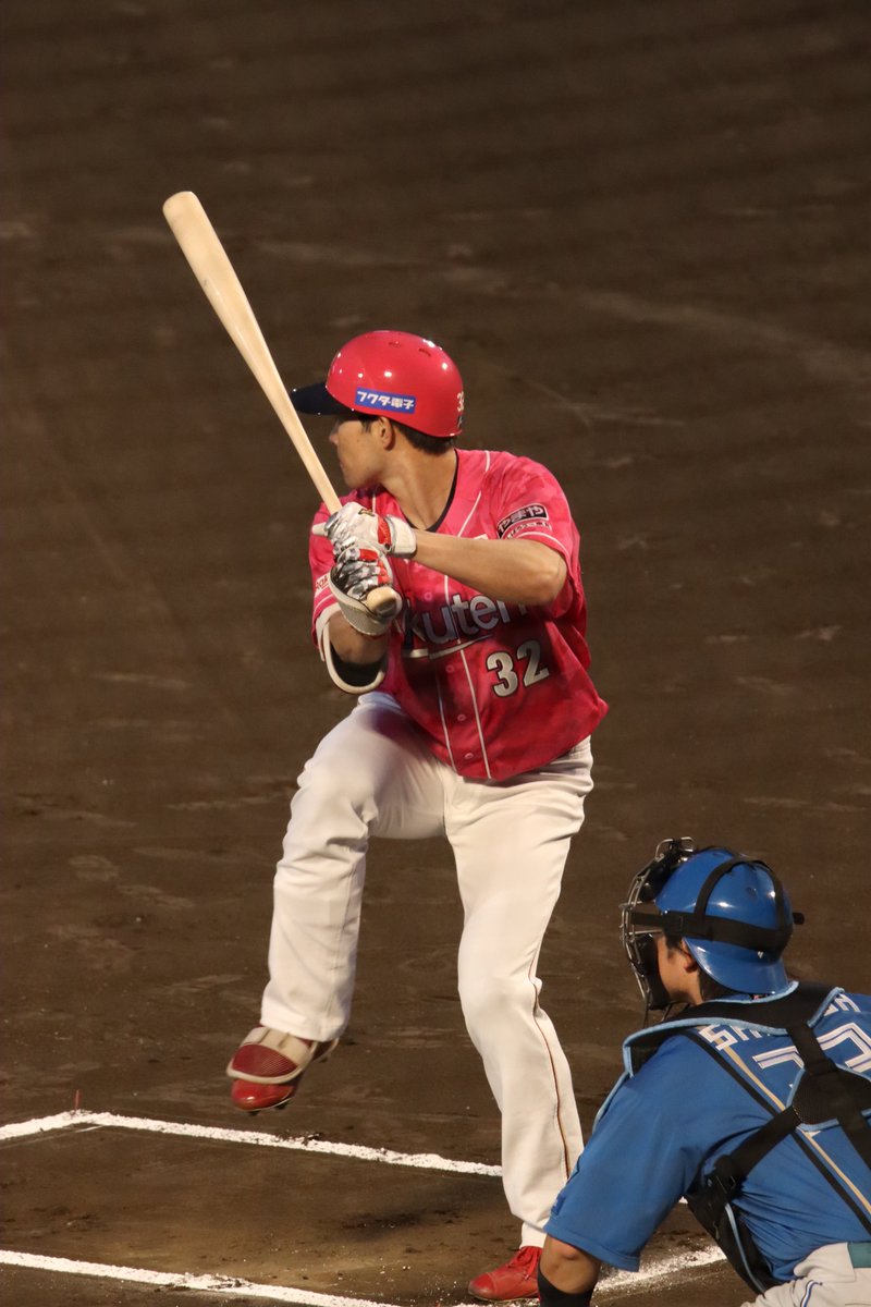 NK324df's tweet photo. 260905 中島大輔

足🌟🌟🌟
 #楽天イーグルス  #rakuteneagles https://t.co/CdVXUSjdlm