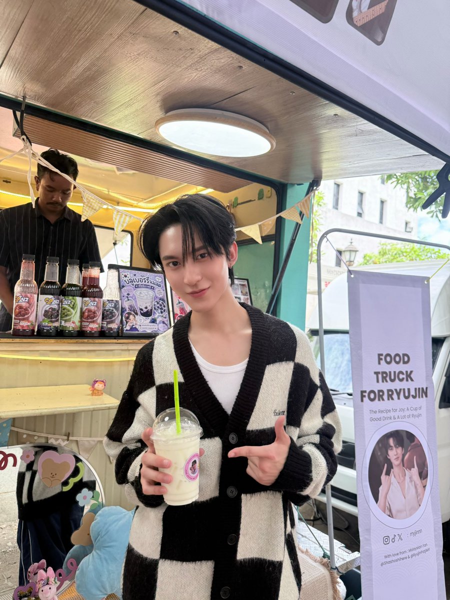 rryjinnn's tweet photo. กินอิ่มมากกวันนี้ แบบกินทุกอย่างเลยย ขอบคุณนะคับเยิฟ ๆ 

MR FANBOY Q46
#รักสุดใจนายแฟนบอยQ46 https://t.co/CGxBKaJKB7