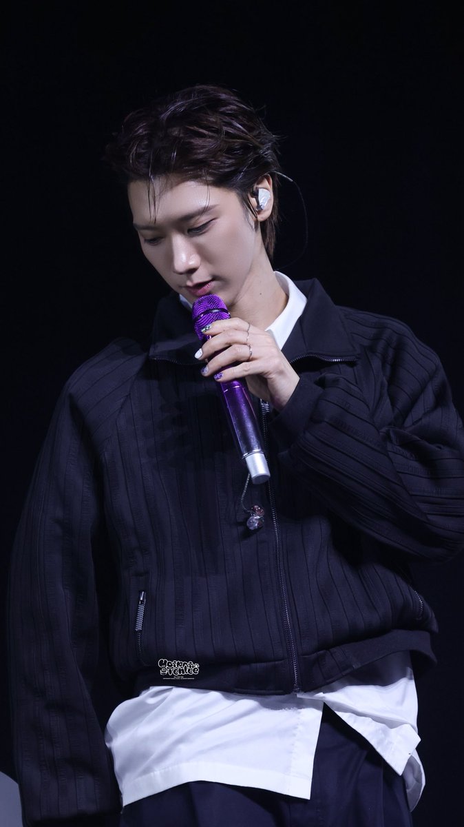 Hotpot_Tenlee's tweet photo. -𝐓𝐄𝐍•李永钦 260908 sc-

#TEN #텐 #เตนล์ #李永钦 #TEN𓃠 #tenlee_1001 https://t.co/zlj7i1CYoL